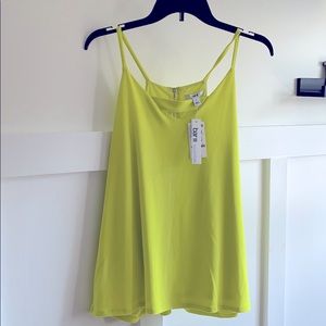 Bright highlighter tank